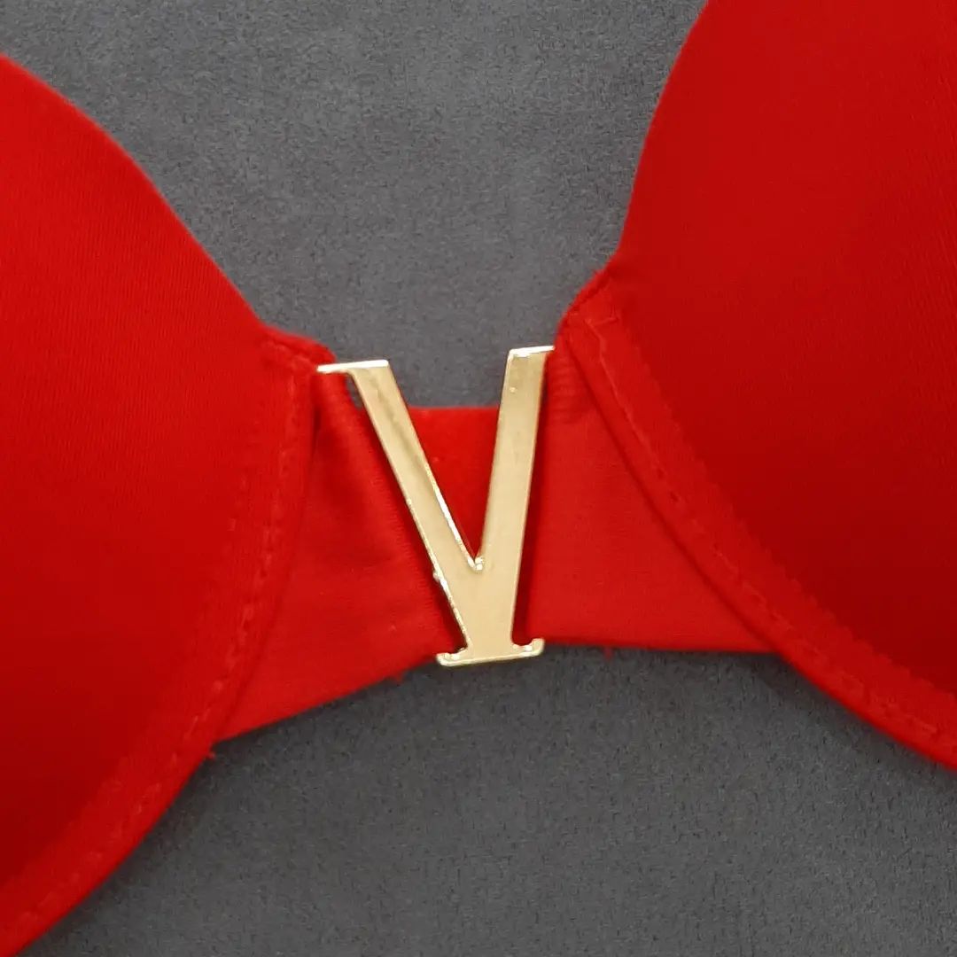 Shezaib High Quality New Style Chain Straps Front Metal V buckel Bra & Panty Set 195