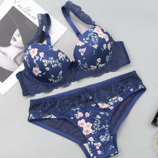 Shezaib Undergarments Floral Lace Bra & Panty Set β Padded Push-Up Design with Elegant Embroidery