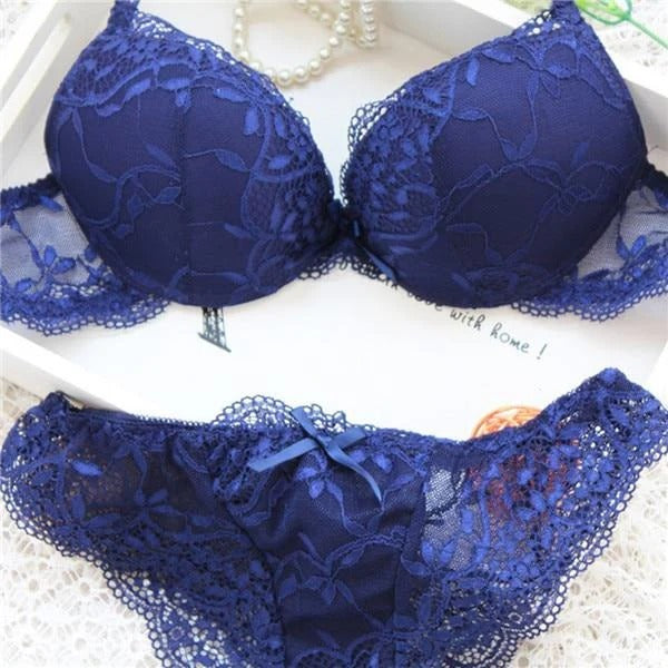 Flourish Lavender Lace Bra – Push Up & Double Padded Floral Comfort (9118)